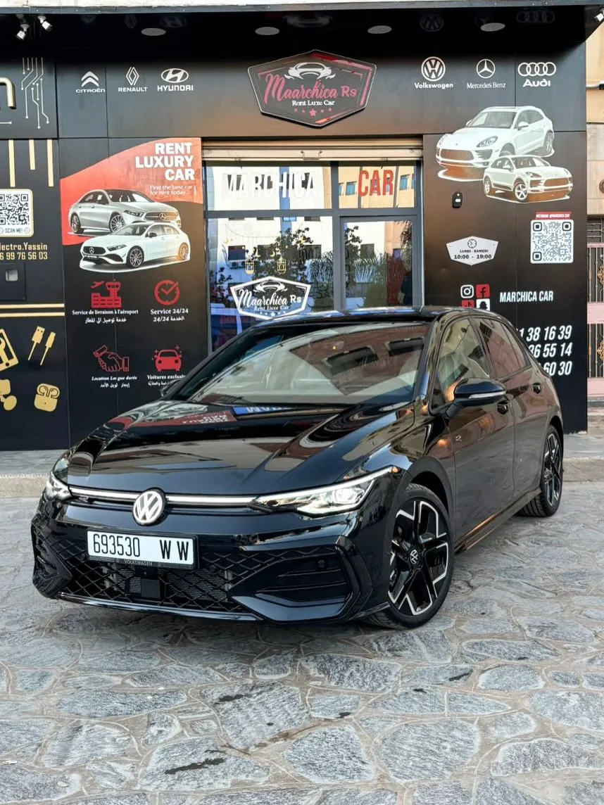 Volkswagen Golf R-Line noire — Marchica Car